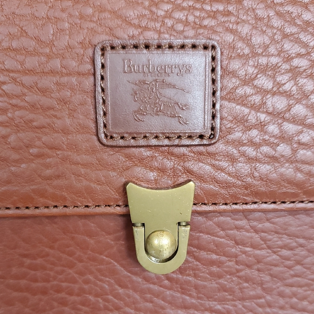 Burberry of London Brown Leather Clutch Bag - Picture 7 of 15
